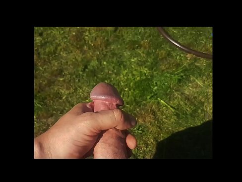 ❤️ Hot hottie gets her pink pussy fucked and cums with a squirt in a summer garden ❤️❌ Anal video ma haw.prendiporno.ru ❌️❤